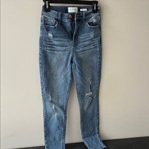Women's Distressed High-Rise Blue Jeans size 3
